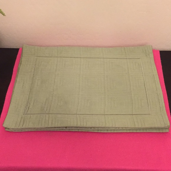 Fieldcrest Classic Placemats (Set of 5) - Picture 3 of 13